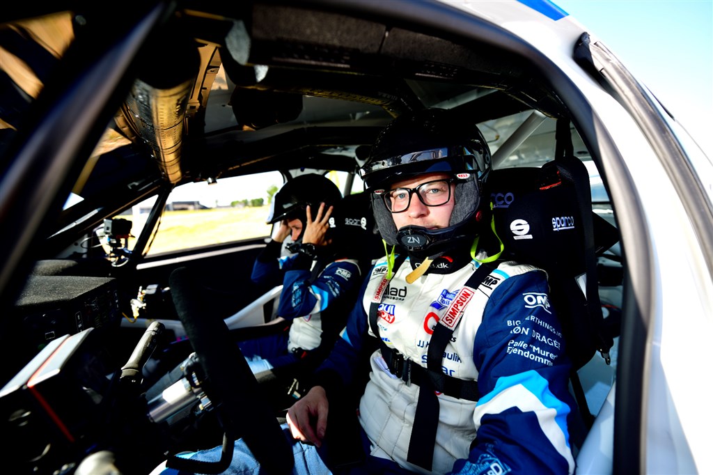 Jacob Madsen og codriver Line Nedergaard er klart til start i fem løb i Stellantis Cup 2024 i Belgien.
(Foto: Michael Eisenberg)